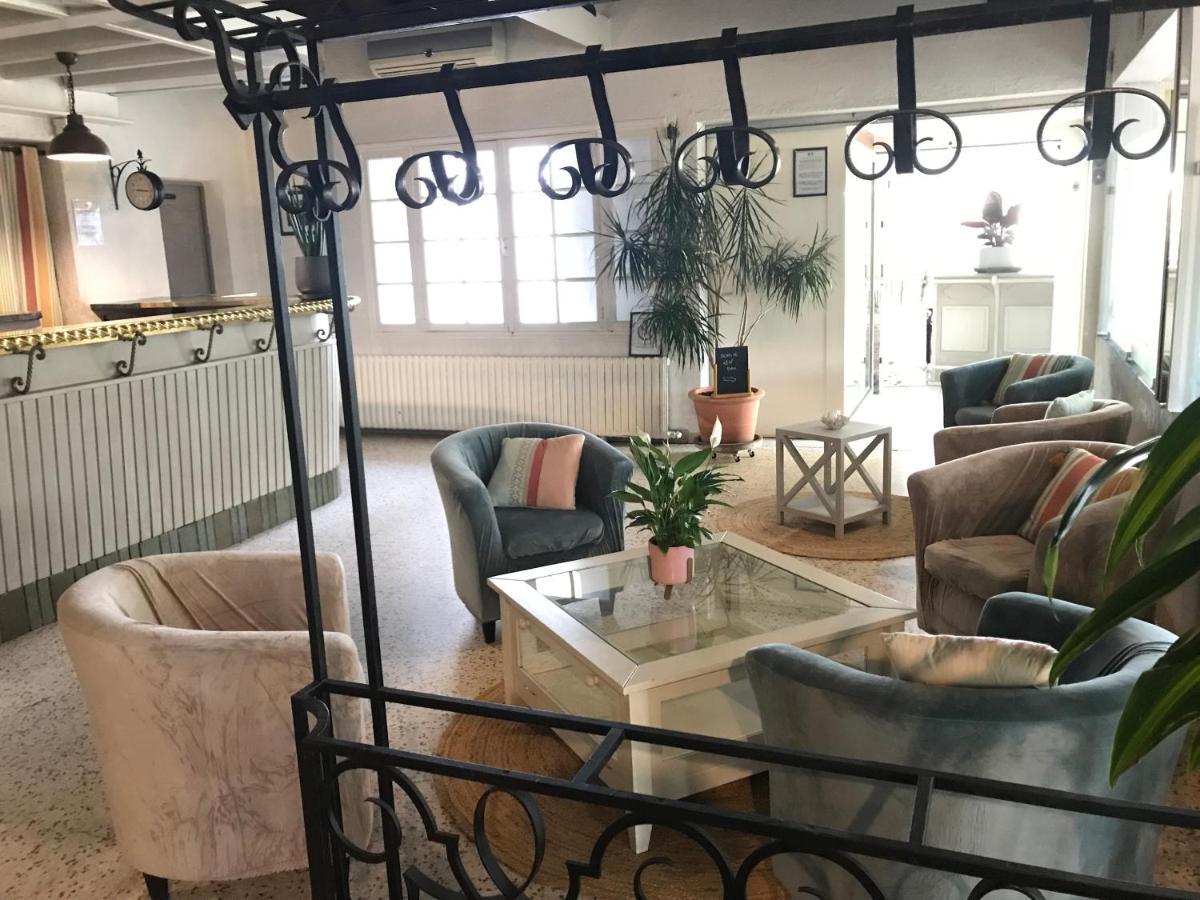 Logis Hotel Le Relais Des Plages Saint-Paul-lès-Dax Екстериор снимка