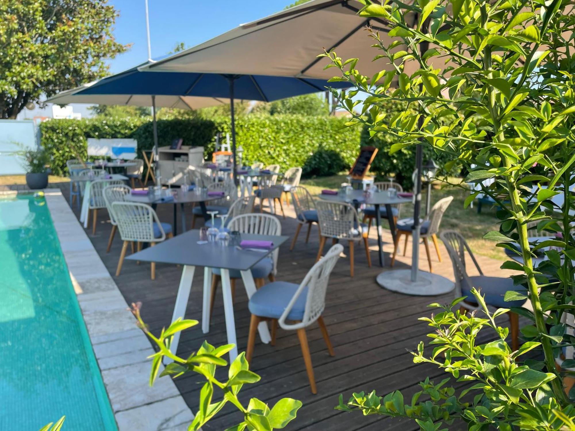 Logis Hotel Le Relais Des Plages Saint-Paul-lès-Dax Екстериор снимка
