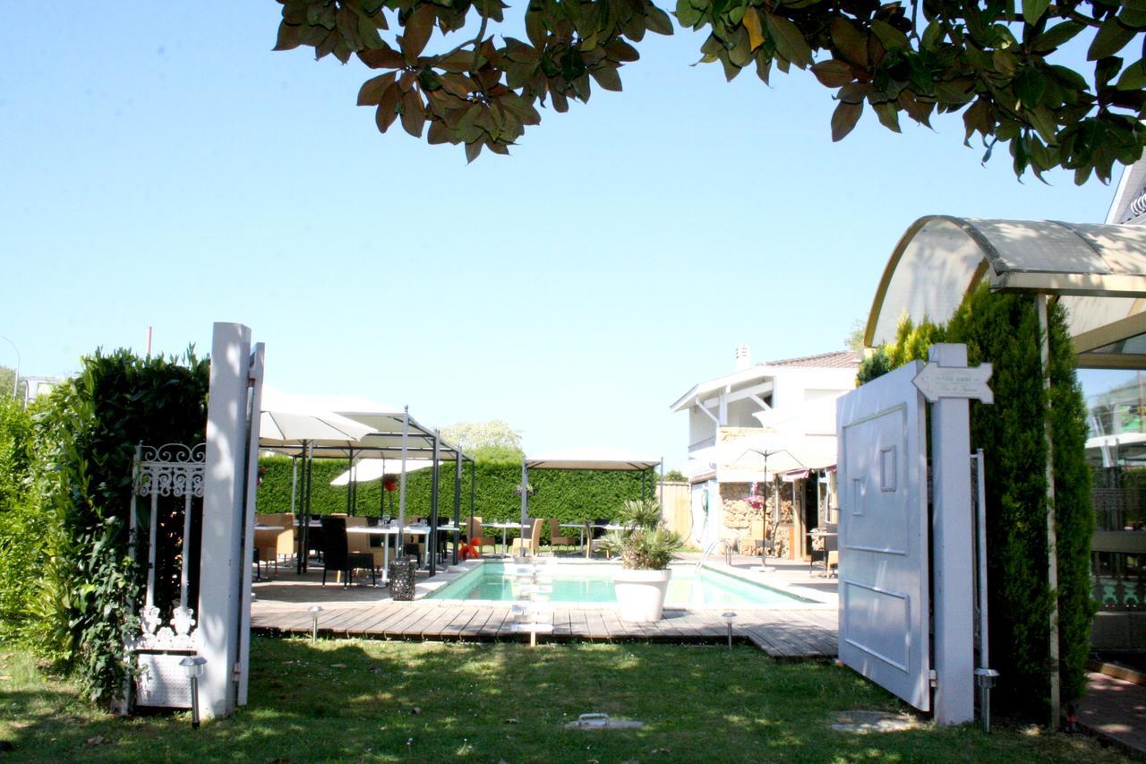 Logis Hotel Le Relais Des Plages Saint-Paul-lès-Dax Екстериор снимка